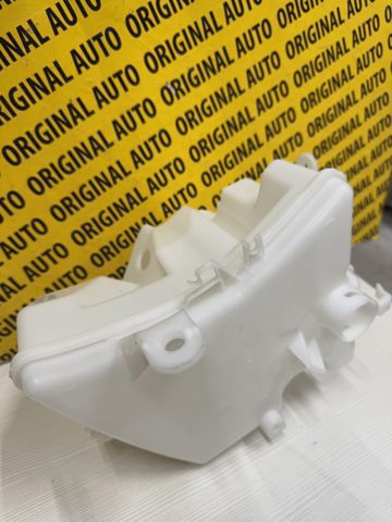 STTY33101A0 SAT Бачок омывателя стекла
