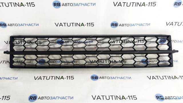 FP6415923 FPS Центральная решетка переднего бампера