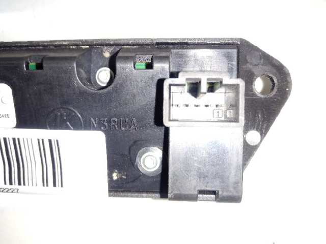 BJ3214B596AC Land Rover 