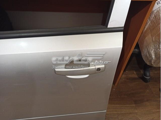 Porta dianteira esquerda Opel Astra H L35