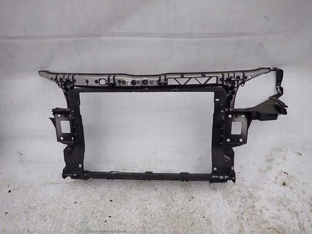 8J0805594E VAG Soporte de radiador original y equivalente