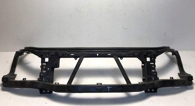 Купить LR043772 Land Rover Установочная панель передняя