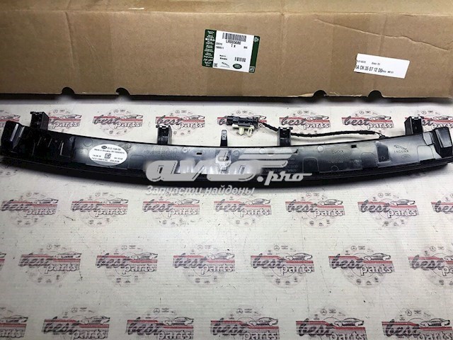 Фонарь сигнала торможения Land Rover LR085686 цена, от 50.79 USD