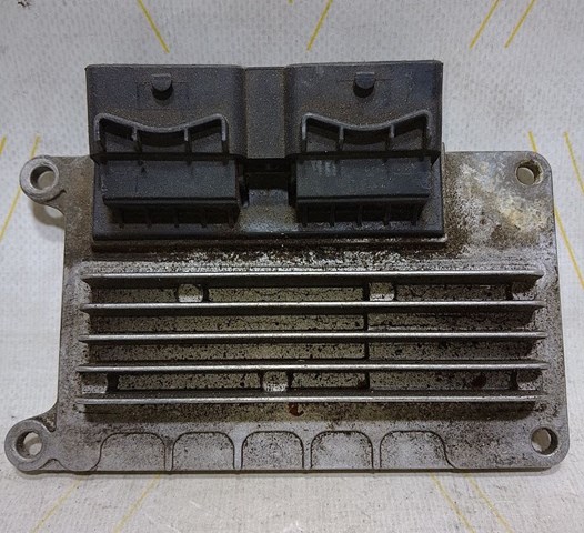 Блок управления двигателем 8200181482 Renault (RVI)