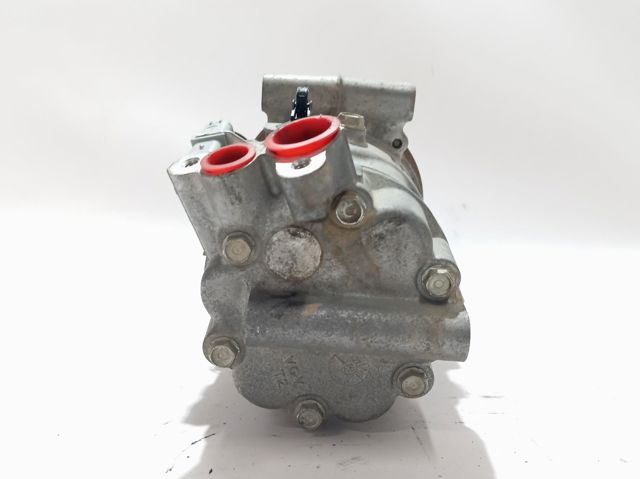Насос кондиционера Renault (RVI) 926002484R