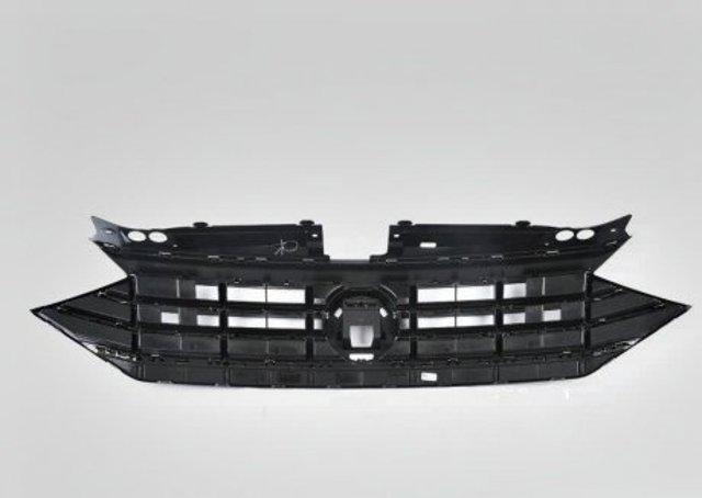 17A853651RIDJ VAG Решетка радиатора