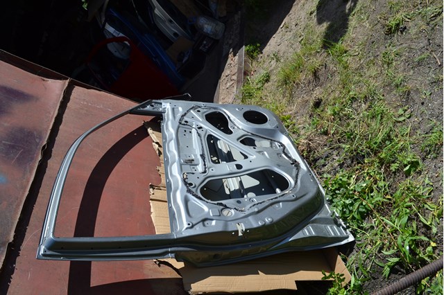 Porta dianteira esquerda Suzuki Vitara preço, a partir de 257,21 USD