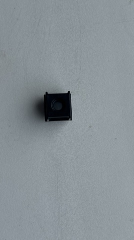 Купить LR077385 Land Rover 