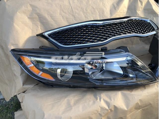 Правая блок фара Hyundai/Kia 921022T550 цена, от 50.79 USD