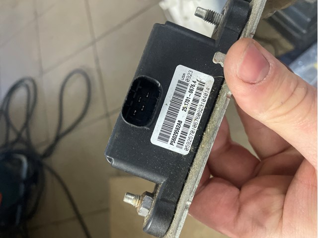 Купить 56029562AB Chrysler 