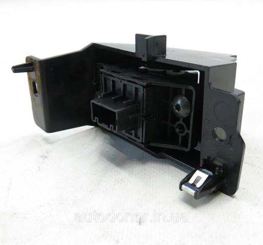 251755MP0A Nissan/Infiniti Кнопка включения парктроника