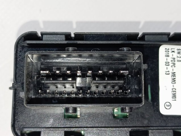 Купить 98248411ZD Peugeot/Citroen Кнопки переднего левого стеклоподъёмника