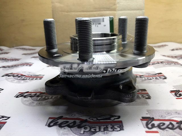 LR122586 Land Rover Ступица колеса передняя