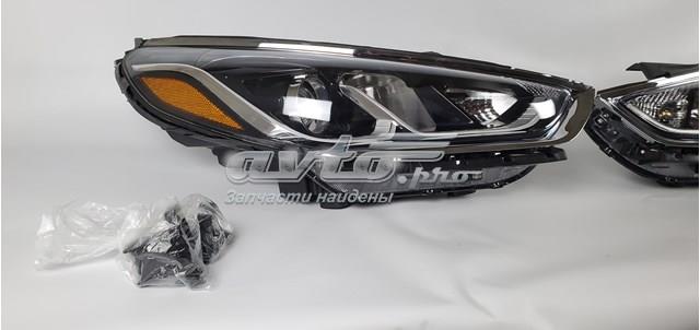 Левая фара 92101C2500 Hyundai/Kia