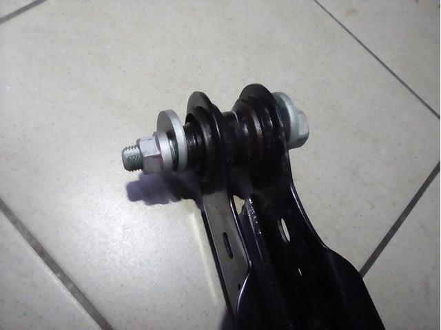 Купить 4873047010 Caster Нижний рычаг задней подвески