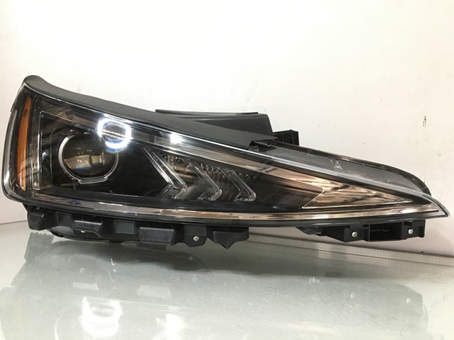 92102F3500 Market (OEM) luz direita