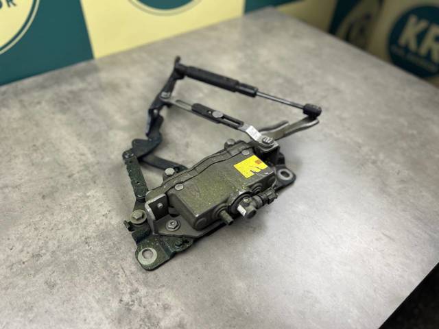 719132703 BMW 