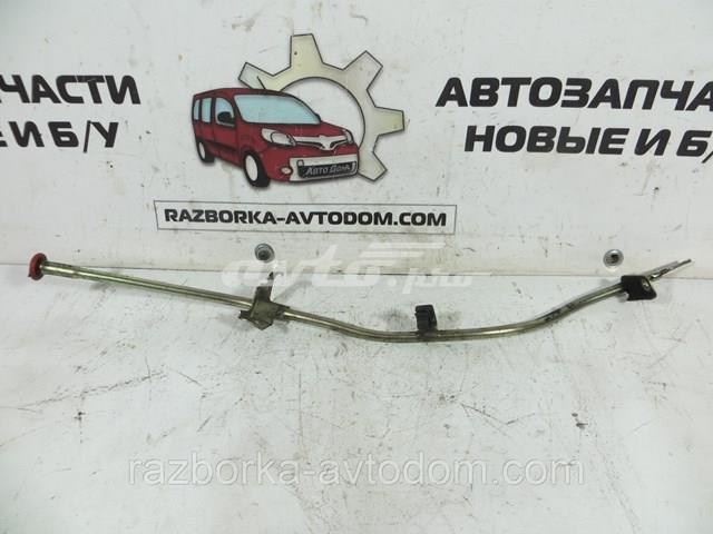  Направляющая индикатора уровня масла в двигателе Fiat Doblo 1