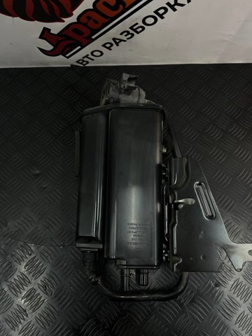 Купить LR068424 Land Rover 
