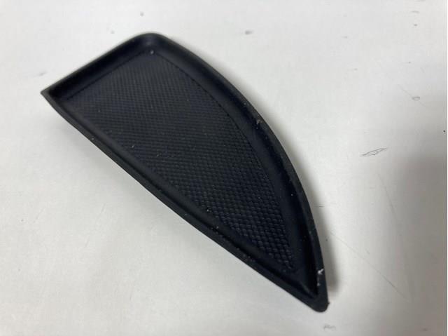 Купить KA0G68454 Mazda Облицовка водительской двери