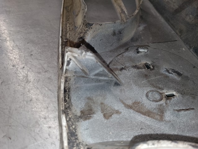 Облицовка радиатора Nissan/Infiniti 8200186288 цена, от 59.14 USD