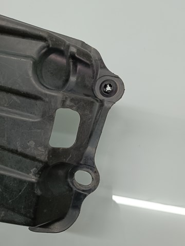 5839833010 Toyota 