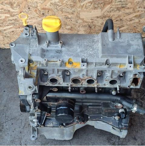 Двигатель в сборе на Dacia Logan Express 