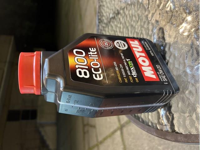 841111 Motul Масло двигателя
