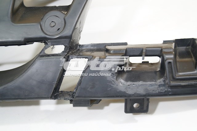 Решетка радиатора 620360001R Renault (RVI)