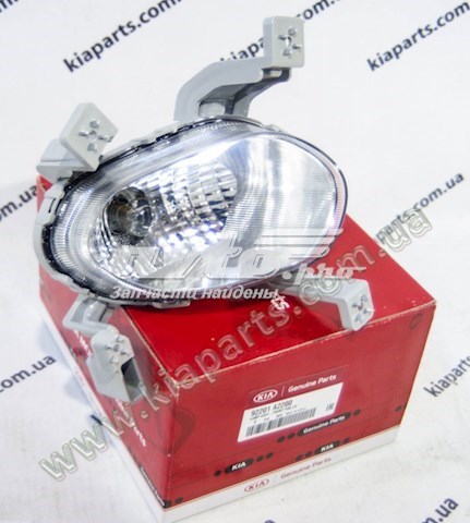 Левая противотуманная фара Hyundai/Kia 92201A2200