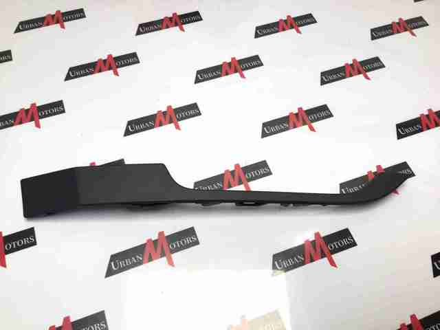  Land Rover LR114805