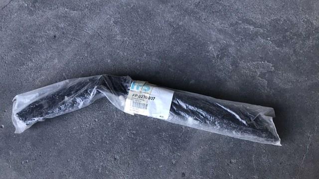 Крепление бамера левое FPS FP3230937 цена, от 6.70 USD