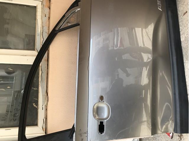 Купить 760041U010 Hyundai/Kia Дверь передняя правая