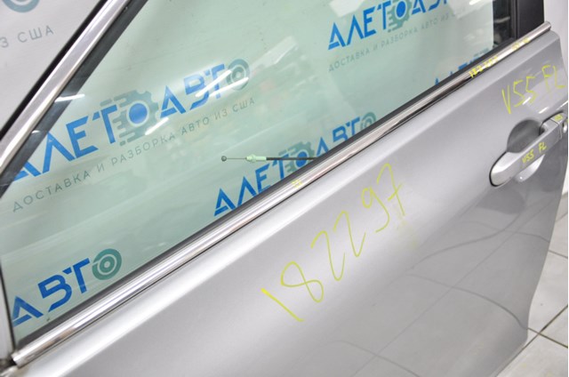 7572006180 Toyota Уплотнитель стекла двери передней левой внешний