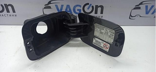 Лючок бензобака 3T9809857 VAG
