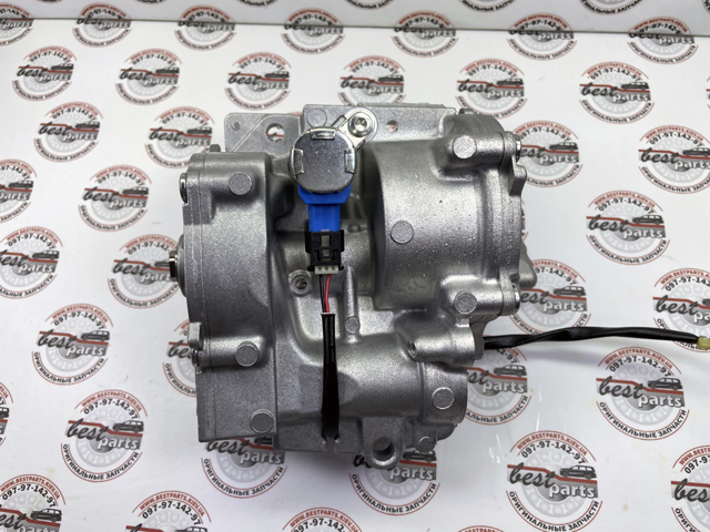 Купить LR164063 Land Rover 