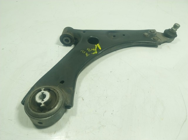 Правый рычаг передней нижней подвески Ford 2446223 цена, от 124.52 USD