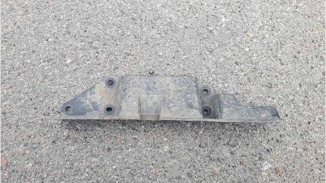 53851F4020 Toyota Брызговик переднего бампера правый