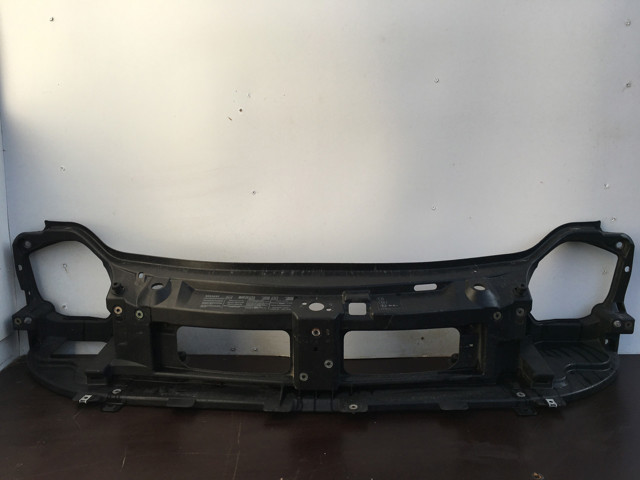 Панель передняя Renault (RVI) 8200143340 цена, от 101.47 USD