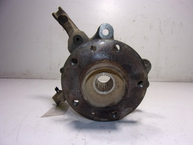 Купить 8200881916 Nissan/Infiniti Ось передняя и поворотные кулаки