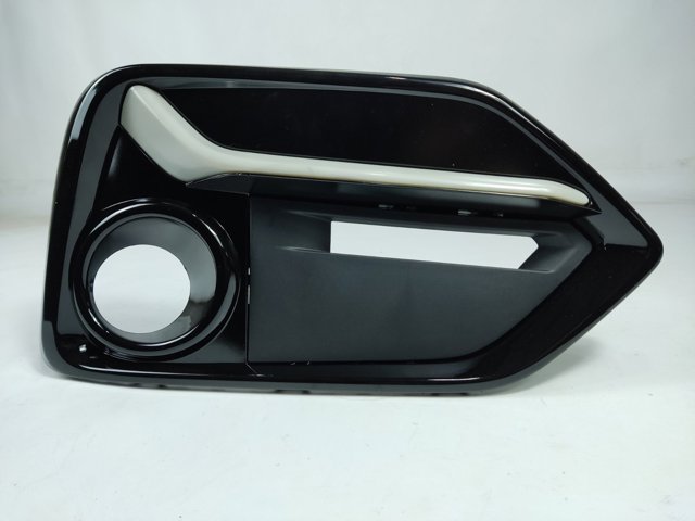 71113TGGA50ZF Honda Правая решетка переднего бампера