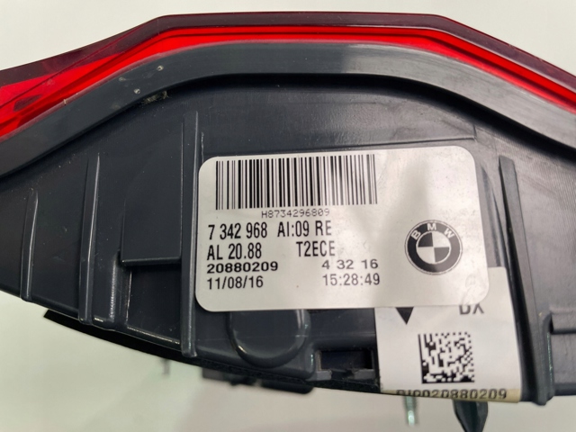Фонарь задний правый внутренний 7342968 BMW
