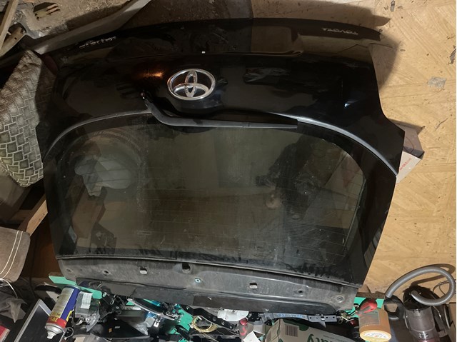  Porta traseira (3ª/5ª porta-malas (tampa de alcapão) Toyota Auris UKP hatchback (E15) (2007 - 2013) UKP