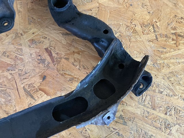  Viga de suspensão dianteira (plataforma veicular) Mercedes E carrinha (S211) (2003 - 2009) 