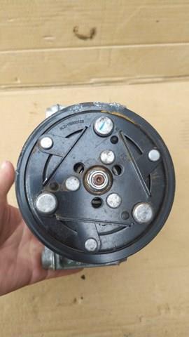 Компрессор кондиционера 926002888R Nissan/Infiniti