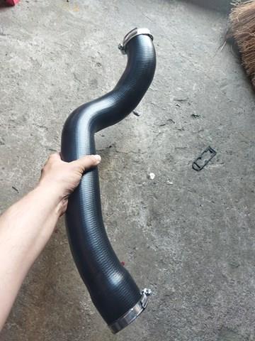 1939547 FORD Tubo flexible de aire de sobrealimentación izquierdo original y equivalente