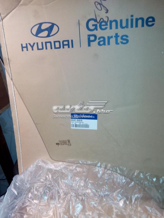 Стекло двери передней правой Hyundai/Kia 824210U010
