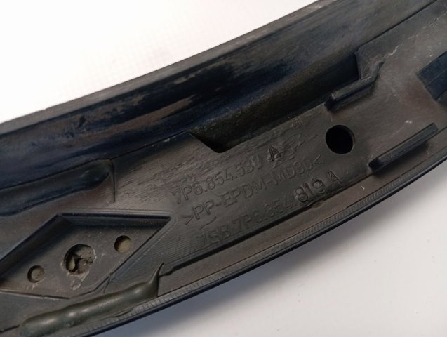 VAG 7P6854537A цена, от 31.74 USD