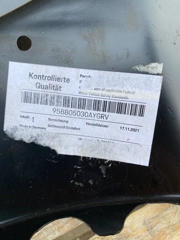 Купить 95B805030AYGRV Porsche 