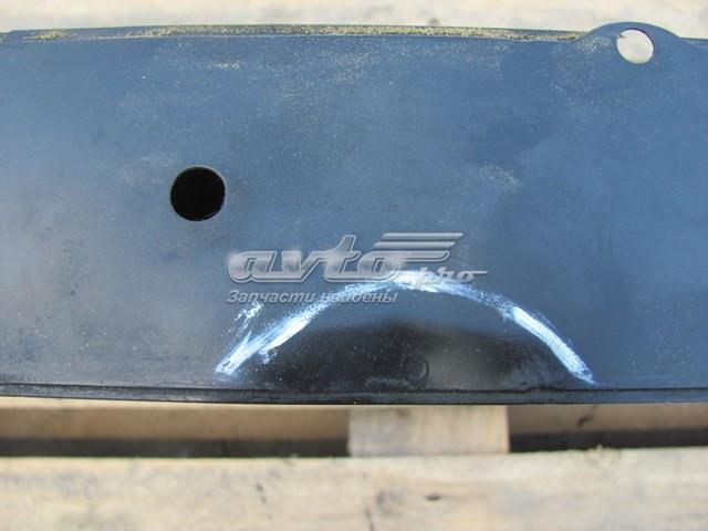 Усилитель переднего бампера 51117148758 BMW